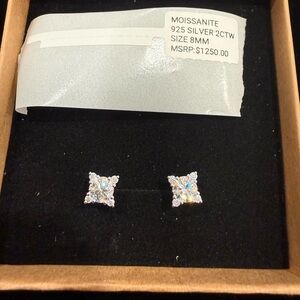 $1,250 Retail 2.0 Carat Moissanite Stud Earrings In 925 Sterling Silver